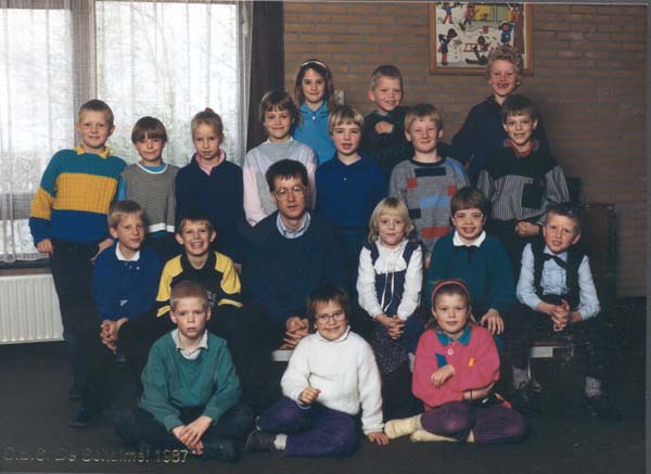 F1987-01.Y09